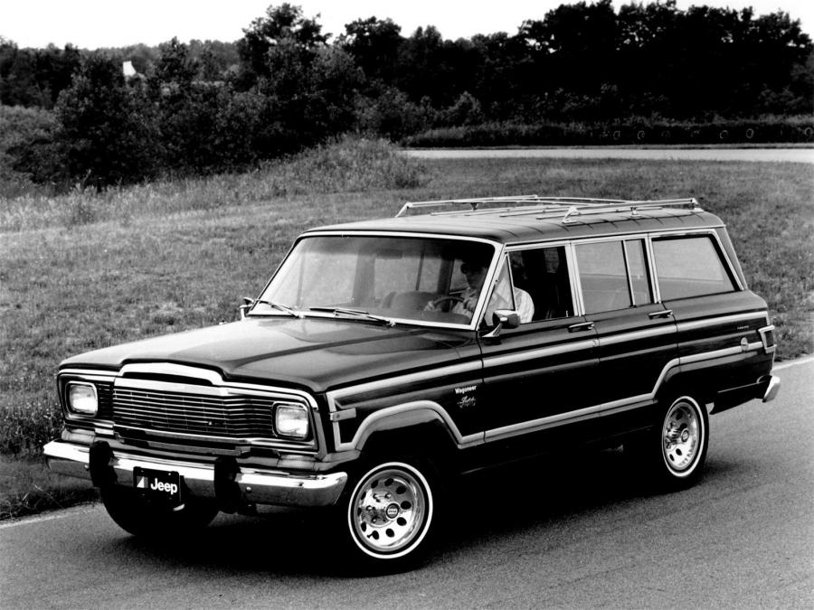  Jeep Wagoneer Limited 1982 года  (фото 3 из 6)